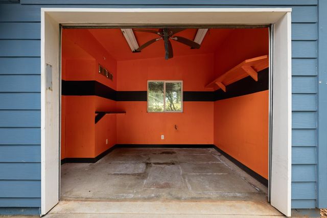 12160 Mccourtney Rd, Grass Valley, CA 95949