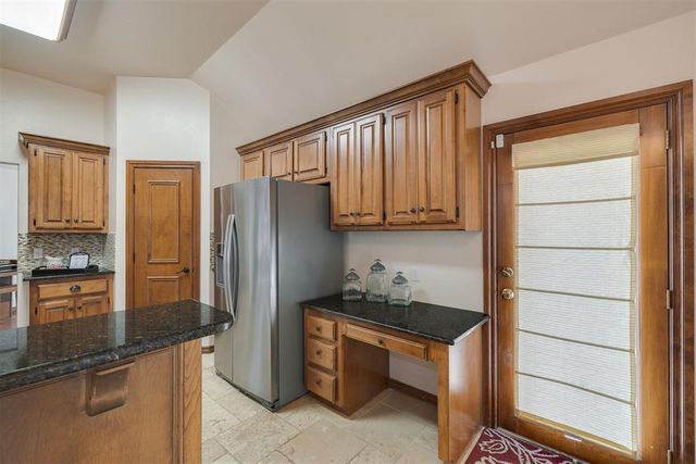 18016 San Mateo Court, Oklahoma City, OK 73012