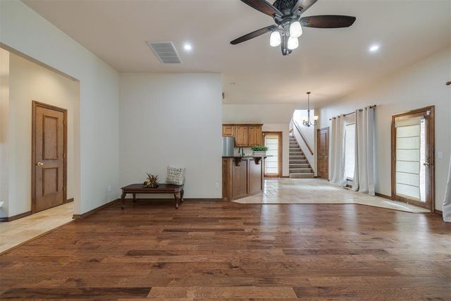 18016 San Mateo Court, Oklahoma City, OK 73012