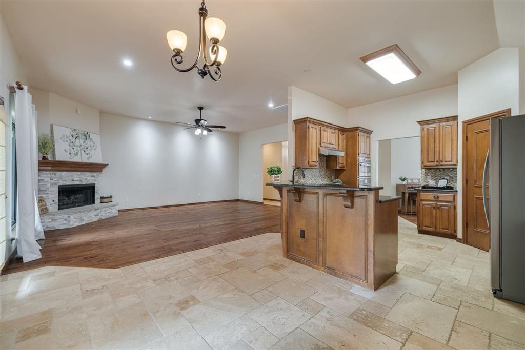Image 18 of property listing at 18016 San Mateo Court, Oklahoma City, OK 73012