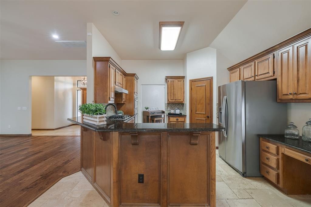 Image 41 of property listing at 18016 San Mateo Court, Oklahoma City, OK 73012