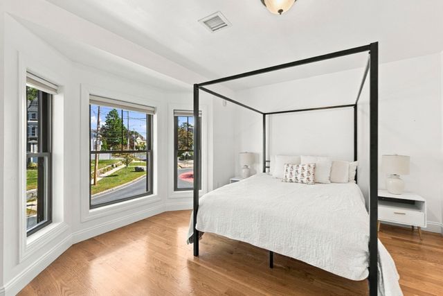 160 Green Street 1, Melrose, MA 02176