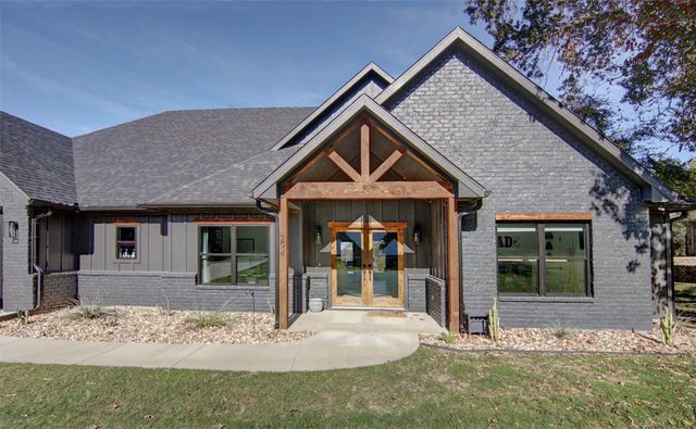 294 County Road 1297, Yantis, TX 75497