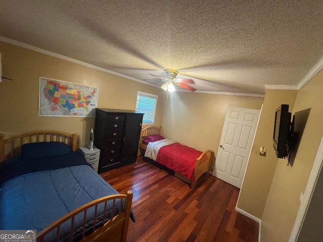 201 Loraine Woods Drive, Macon, GA 31210