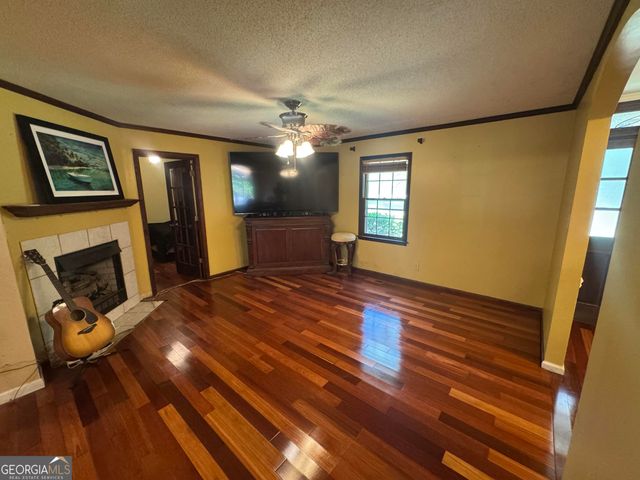 201 Loraine Woods Drive, Macon, GA 31210