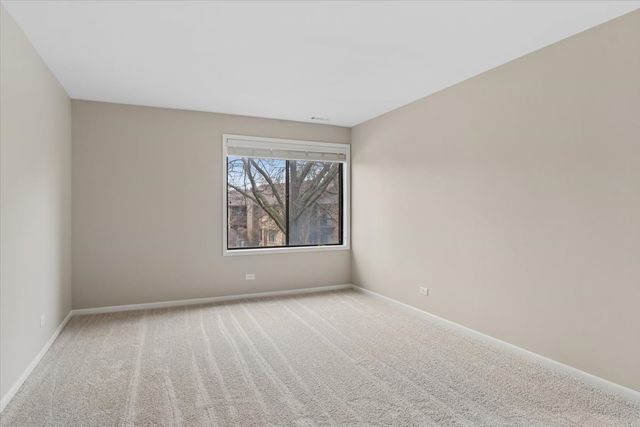 6227 Trinity Drive 2-B, Lisle, IL 60532