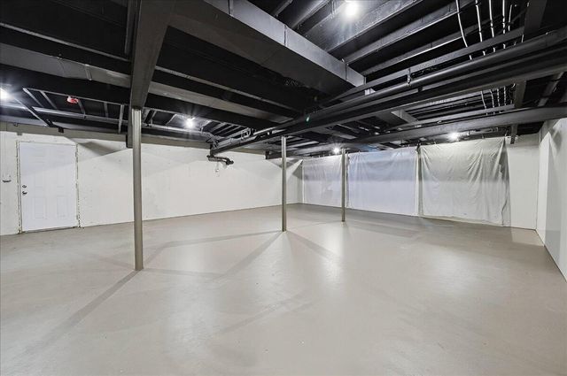 12215 S Cline Avenue, Crown Point, IN 46307