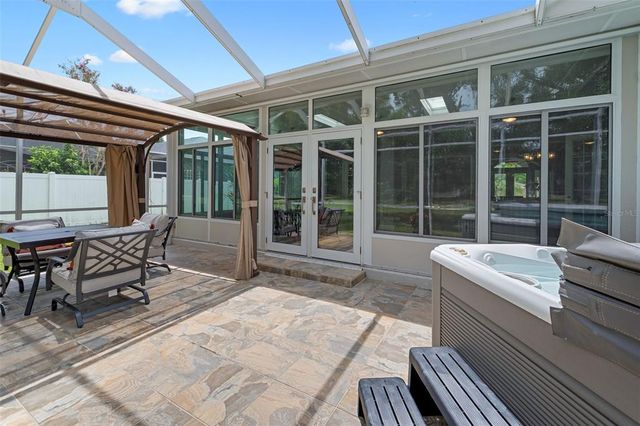 16511 TURNBURY OAK DRIVE, Odessa, FL 33556