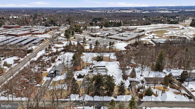 186 PENN HARBOURTON RD, Pennington, NJ 08534