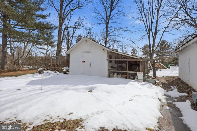 186 PENN HARBOURTON RD, Pennington, NJ 08534