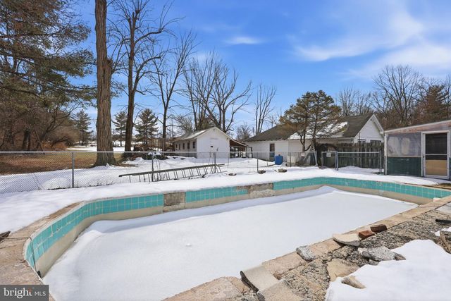 186 PENN HARBOURTON RD, Pennington, NJ 08534