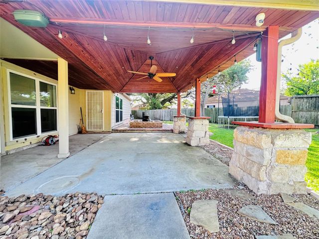 7419 San Morino Drive, Houston, TX 77083