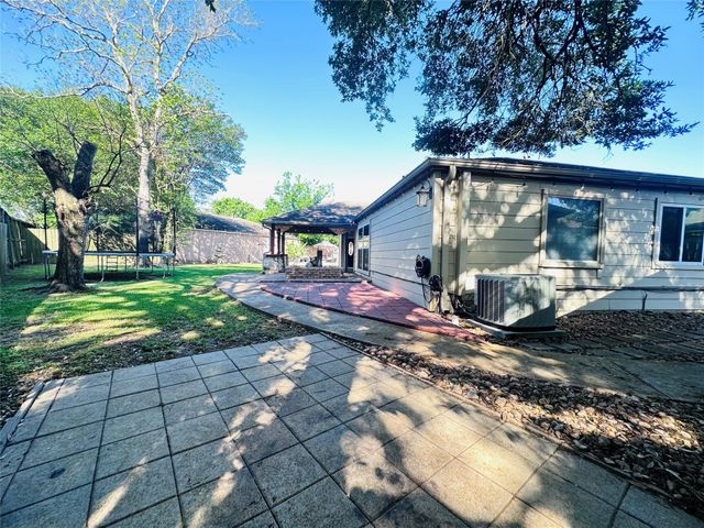 7419 San Morino Drive, Houston, TX 77083