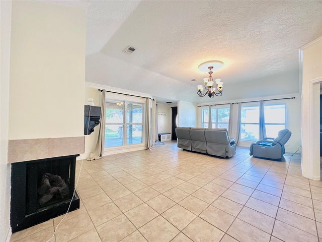 7419 San Morino Drive, Houston, TX 77083