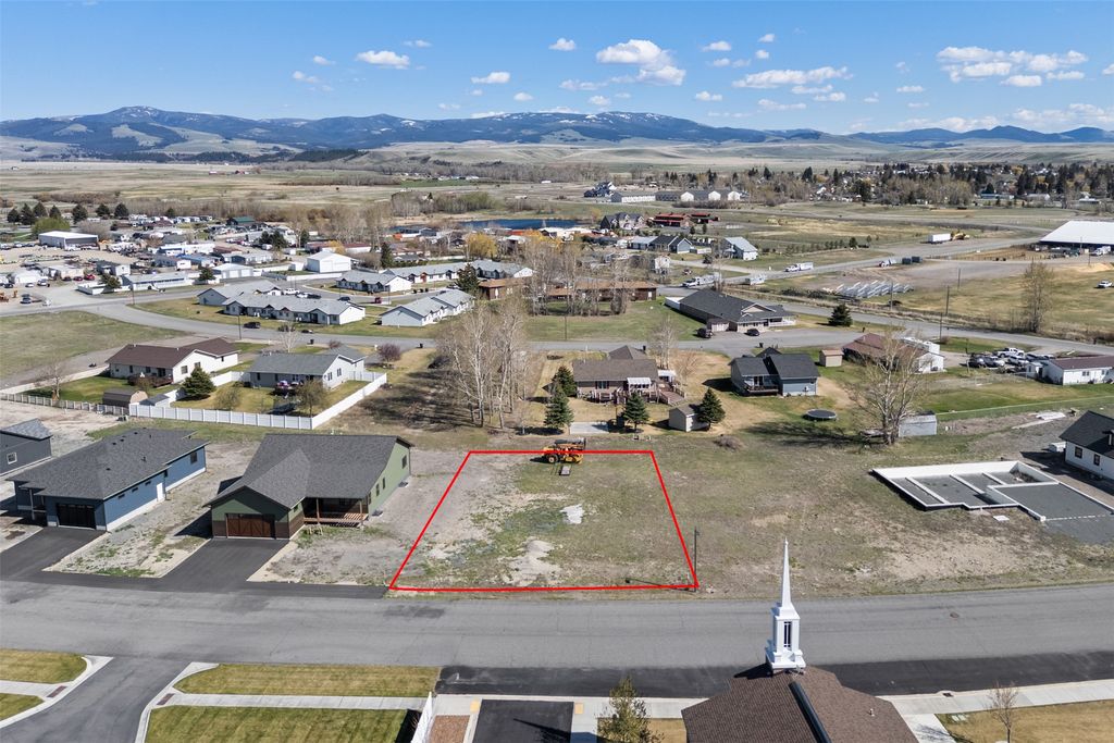 802 Sagebrush Lane, Deer Lodge, MT 59722 photo 3