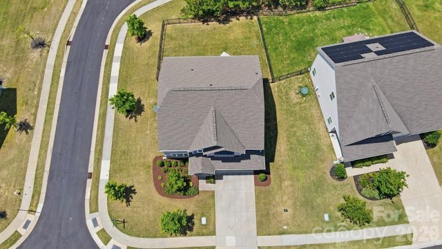 16732 Cozy Cove Road, Charlotte, NC 28278