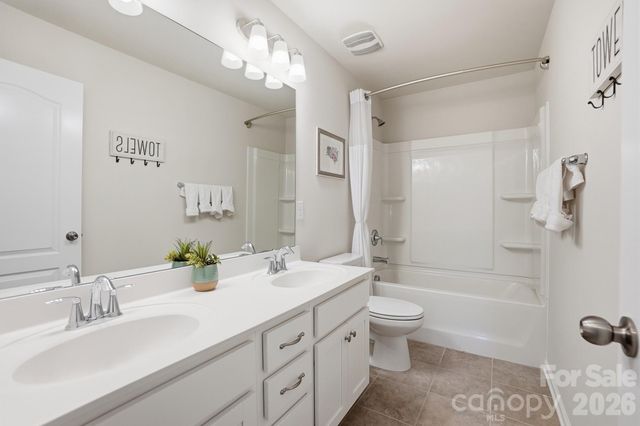 16732 Cozy Cove Road, Charlotte, NC 28278
