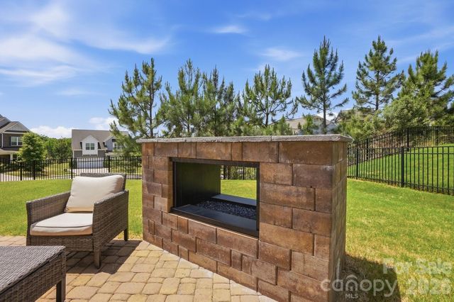 16732 Cozy Cove Road, Charlotte, NC 28278
