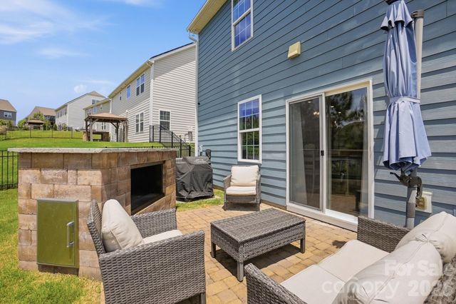 16732 Cozy Cove Road, Charlotte, NC 28278