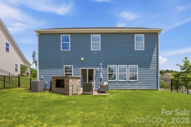 16732 Cozy Cove Road, Charlotte, NC 28278