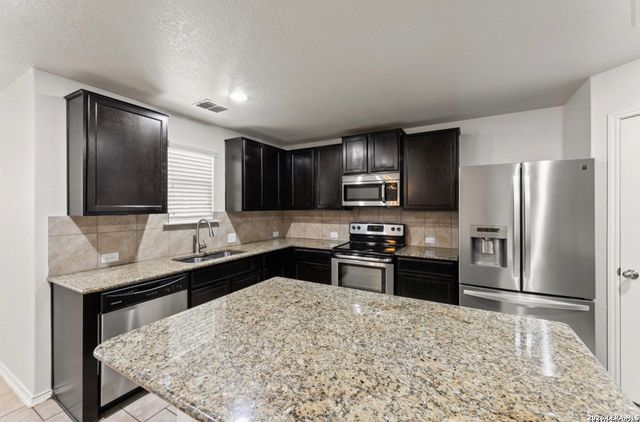 11711 Indian Camp, San Antonio, TX 78245