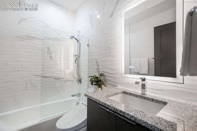 3655 Mesa Top Drive, Monument, CO 80132