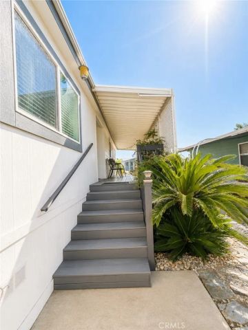 1400 W 13th 161, Upland, CA 91786