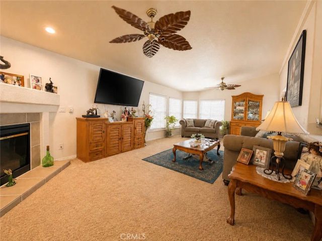 1400 W 13th 161, Upland, CA 91786