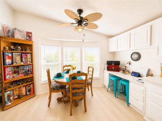 1400 W 13th 161, Upland, CA 91786