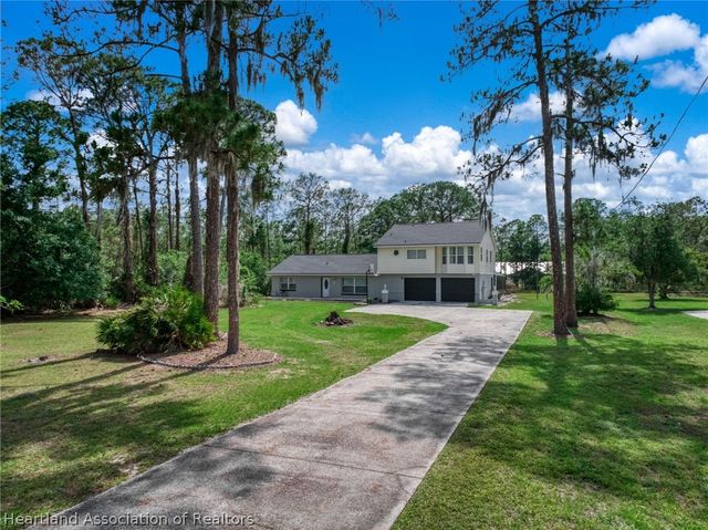 5731 Wolf Lake Road, Sebring, FL 33875