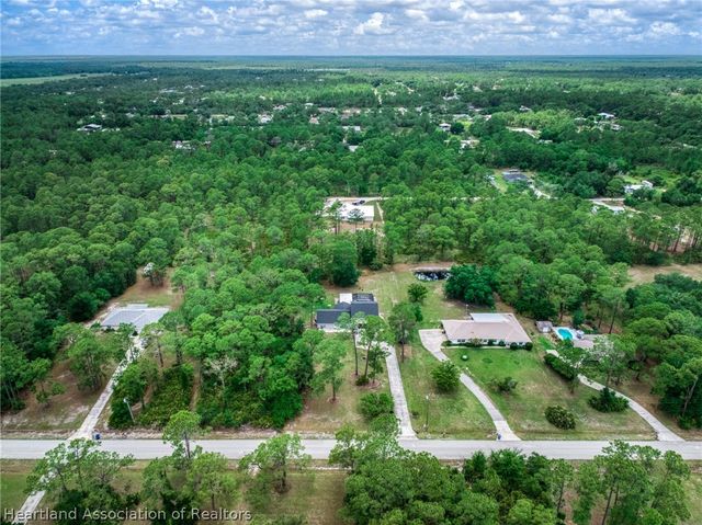 5731 Wolf Lake Road, Sebring, FL 33875