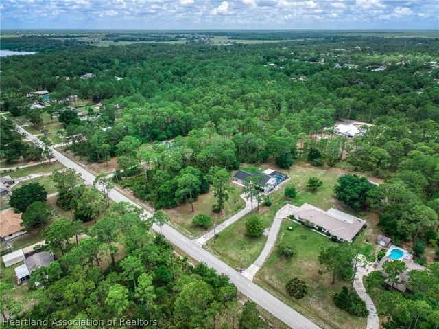 5731 Wolf Lake Road, Sebring, FL 33875