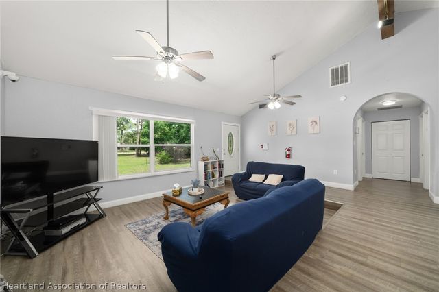 5731 Wolf Lake Road, Sebring, FL 33875