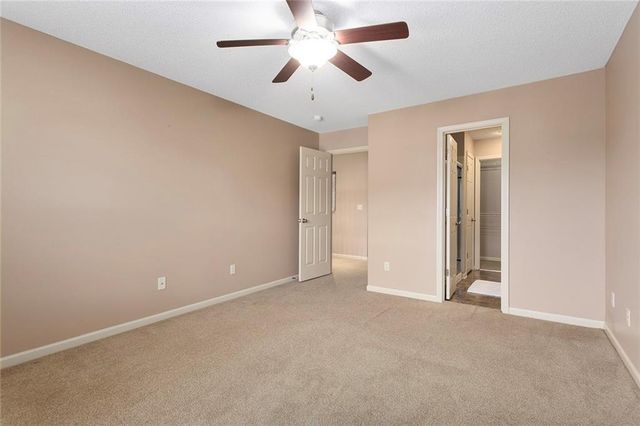 7835 W 158 Court, Overland Park, KS 66223