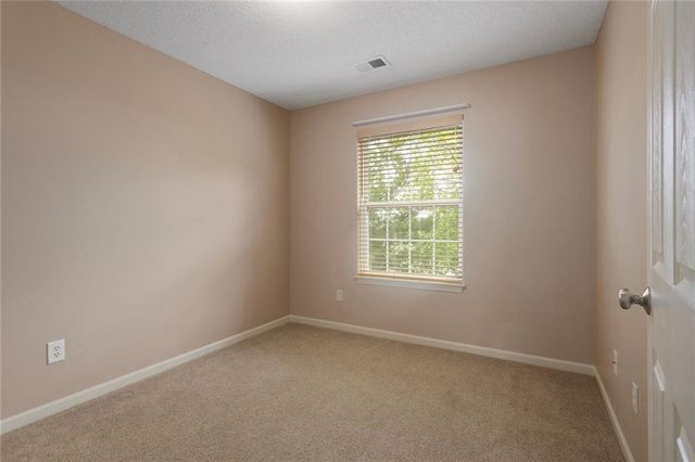 7835 W 158 Court, Overland Park, KS 66223