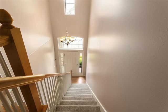 7835 W 158 Court, Overland Park, KS 66223