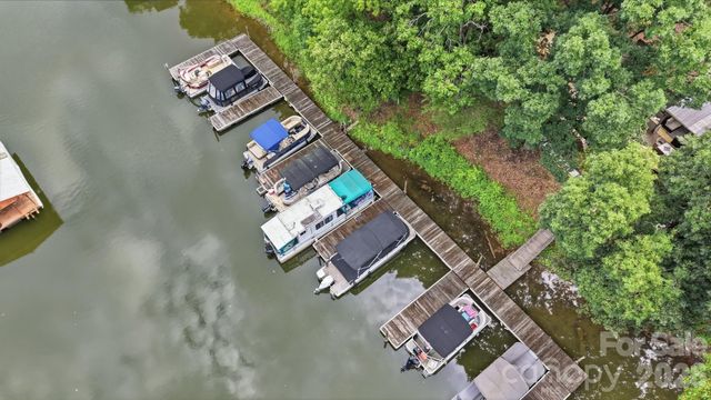 4142 Charlotte Highway C, Lake Wylie, SC 29710