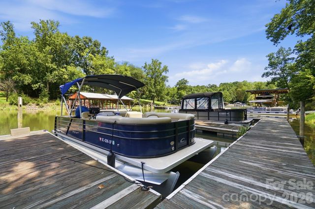 4142 Charlotte Highway C, Lake Wylie, SC 29710