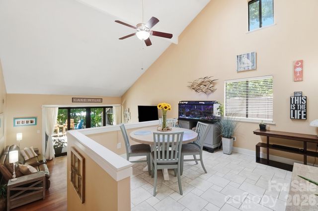 4142 Charlotte Highway C, Lake Wylie, SC 29710