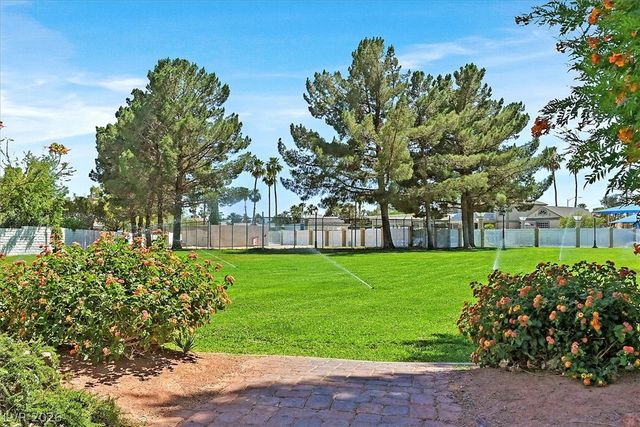 2609 Camphor Tree Street, Las Vegas, NV 89108