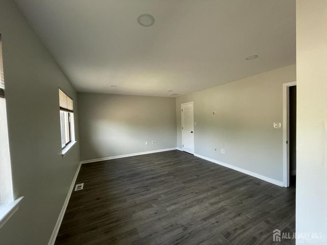42 Ashford Drive, Plainsboro, NJ 08536