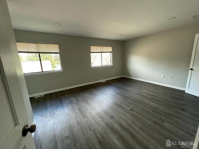 42 Ashford Drive, Plainsboro, NJ 08536