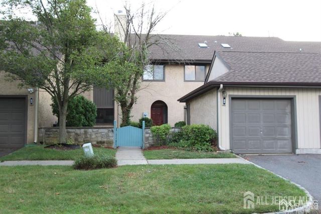 42 Ashford Drive, Plainsboro, NJ 08536