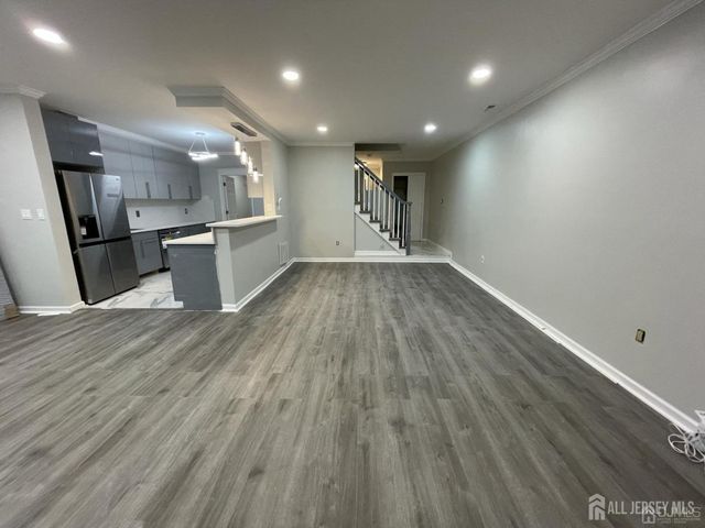 42 Ashford Drive, Plainsboro, NJ 08536