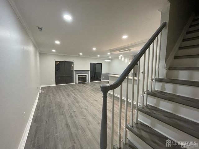 42 Ashford Drive, Plainsboro, NJ 08536