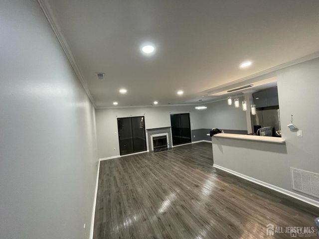 42 Ashford Drive, Plainsboro, NJ 08536