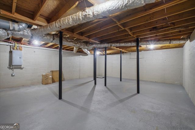 641 Amber Place SW, Marietta, GA 30060