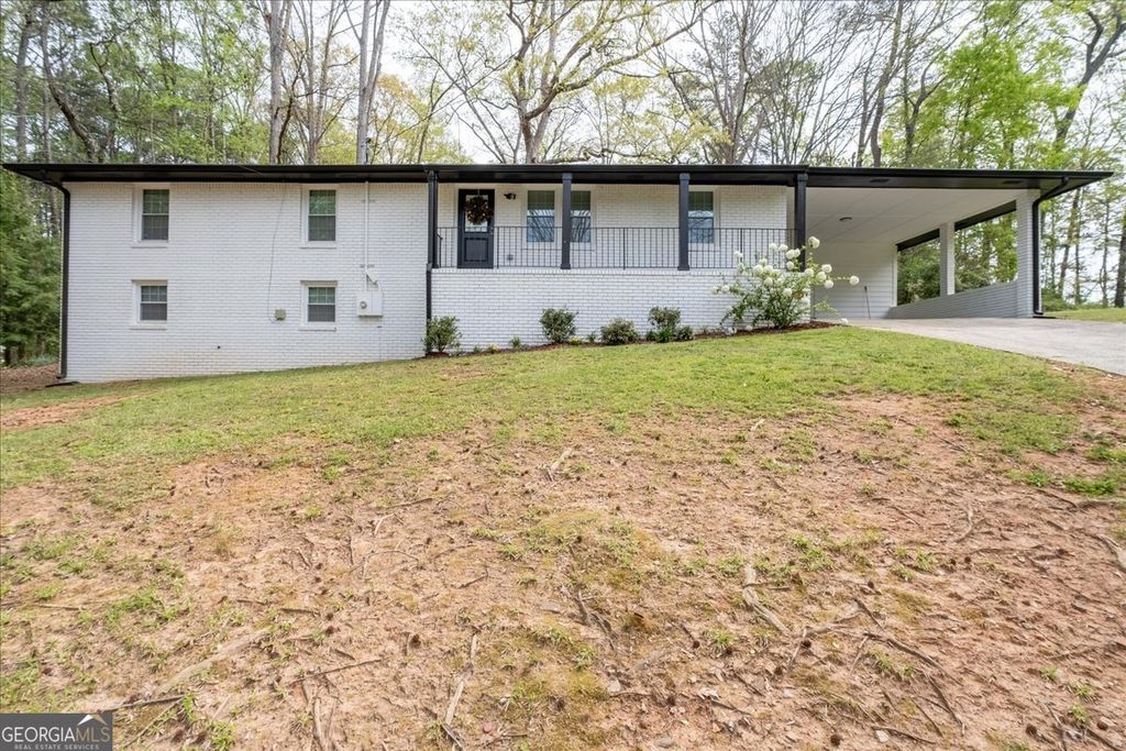 641 Amber Place SW, Marietta, GA 30060
