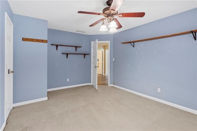 341 Westover Drive, Woodstock, GA 30188