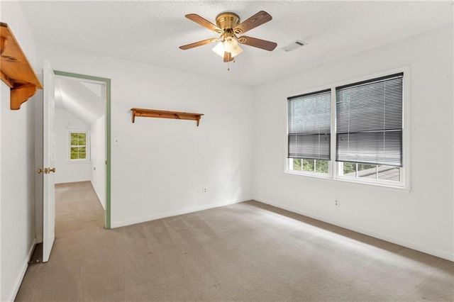 341 Westover Drive, Woodstock, GA 30188